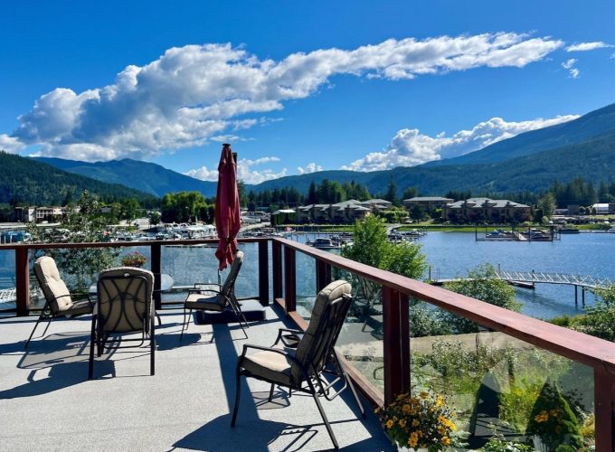 Second Property of the Week: Meet on the Dock at Mara Lake