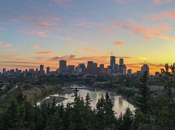 118307885_1174399352938967_1227034555565208698_n