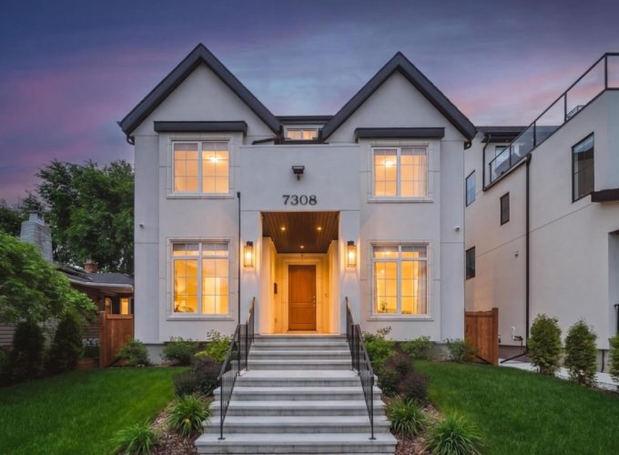 Property of the Week: Soaring Ceilings, Soaring Views