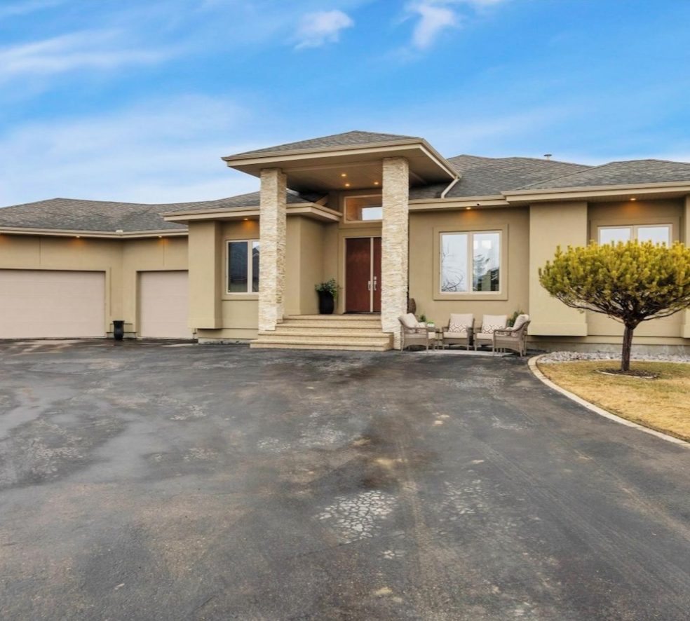 Property of the Week: Country Meets City