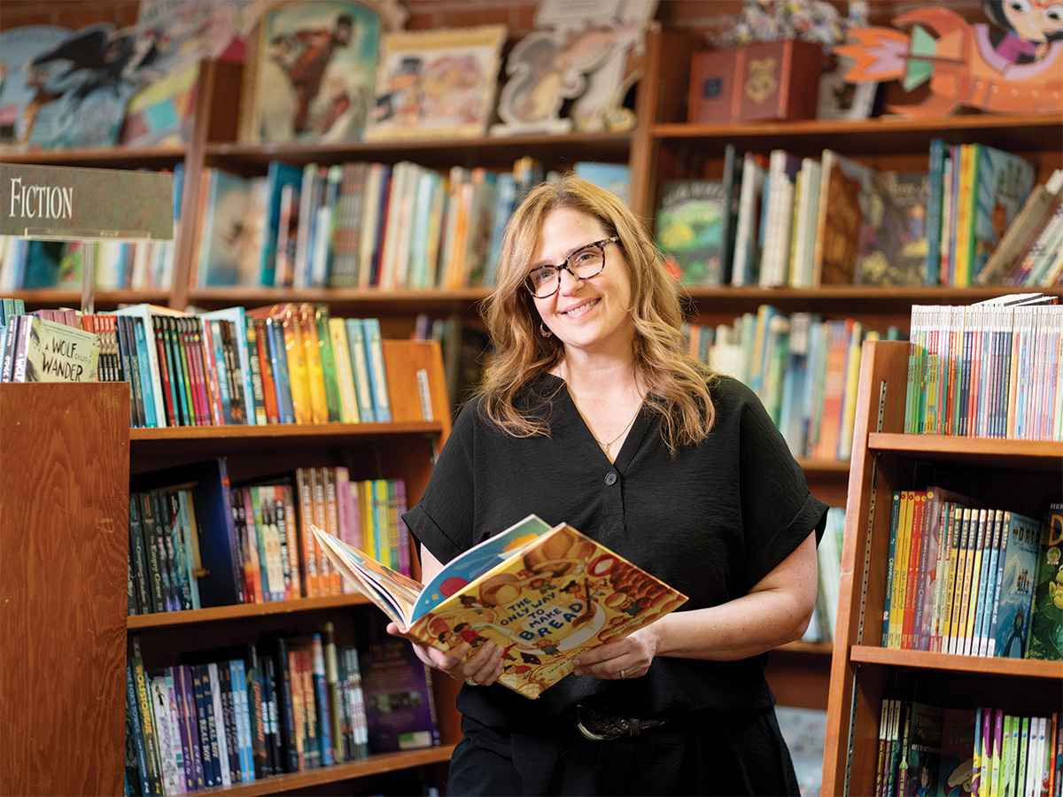 20250414_EdifyBookstore_Bgoodman_040