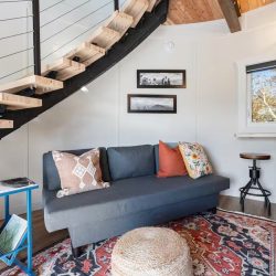 2_Living Room
