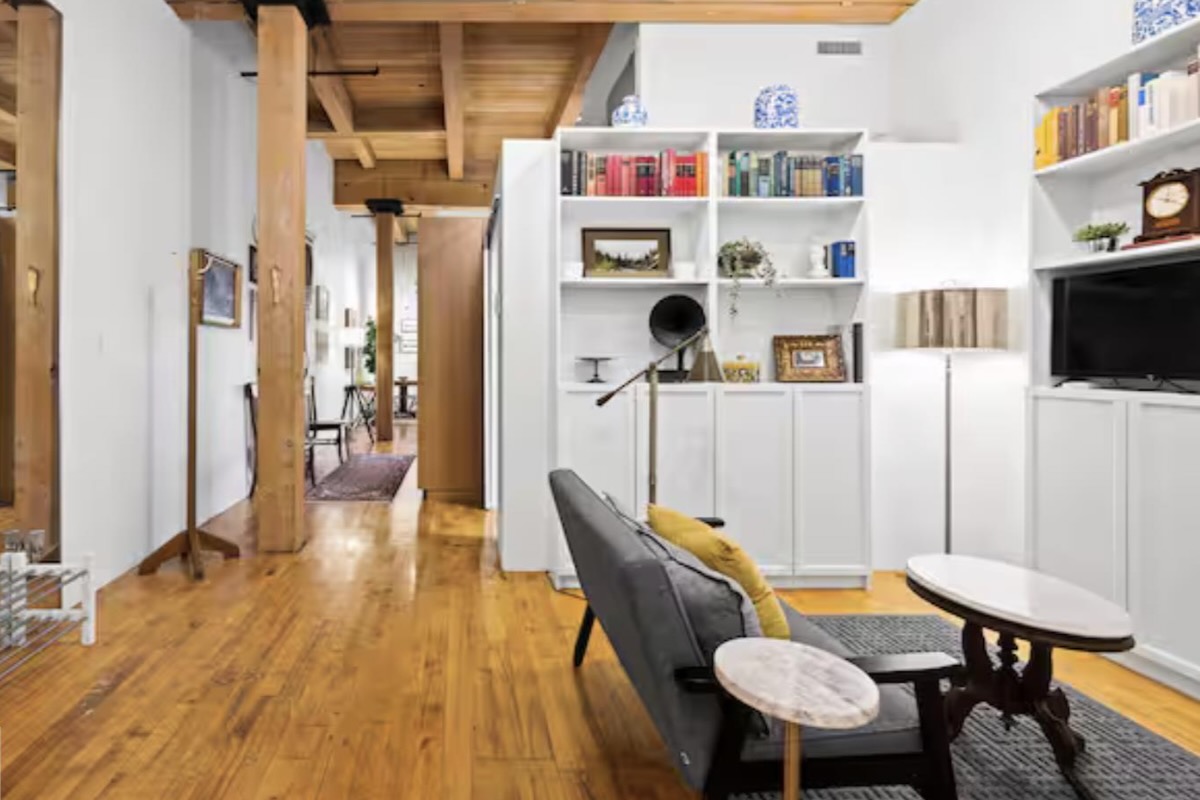 2_Living room