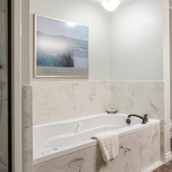 3_Bathroom