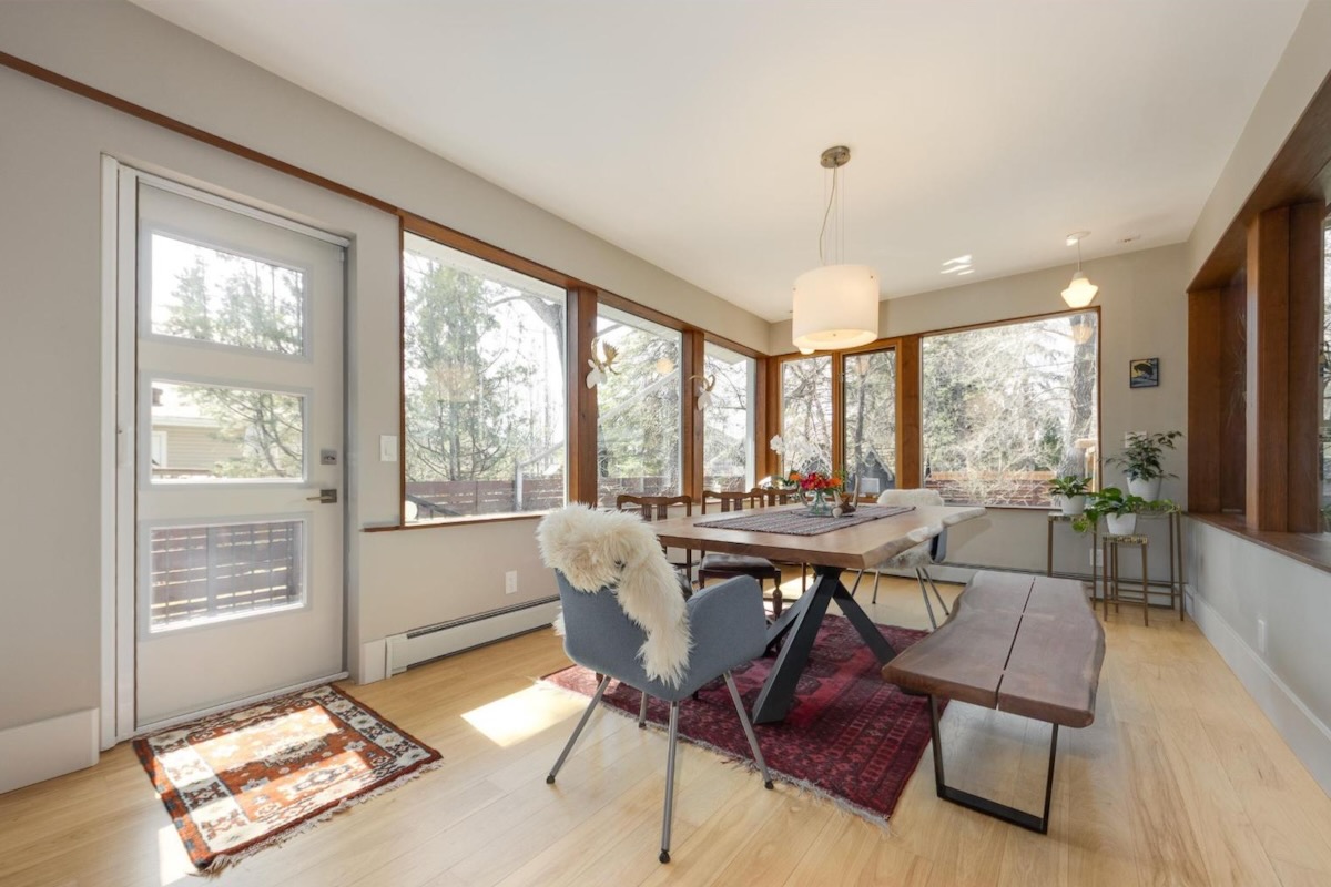 3_Sunroom