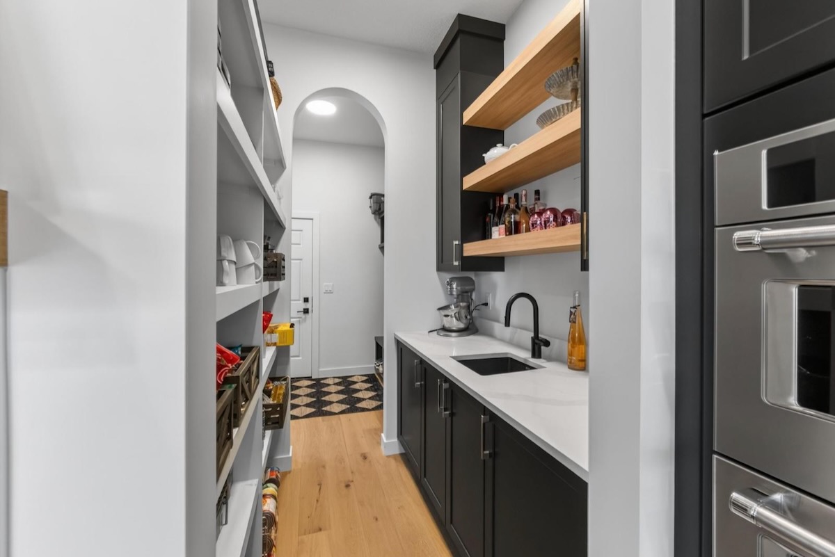 4.pantry