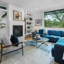 4_Living Room