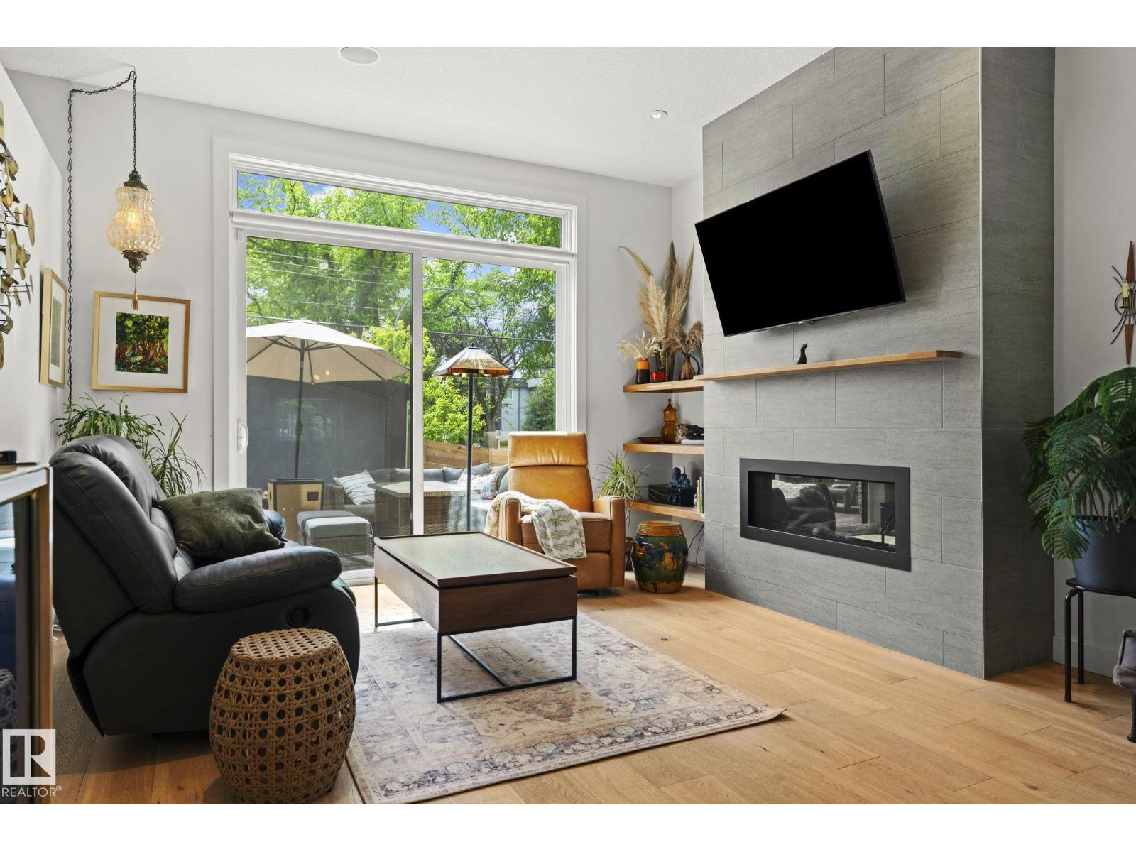4_LivingRoom