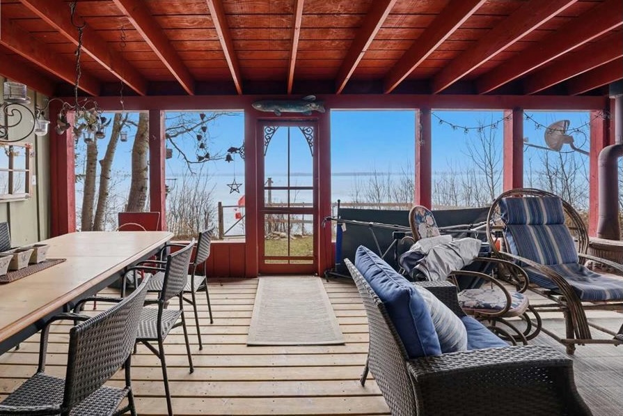 4_Sunroom