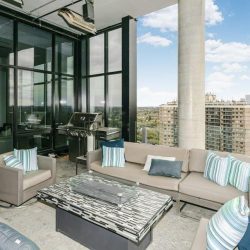 5_Balcony
