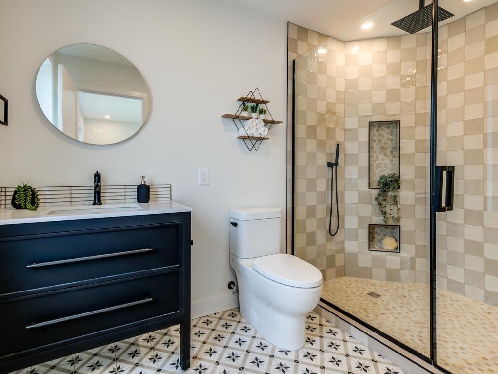 5_Bathroom