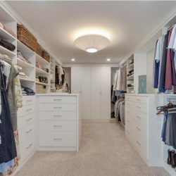 5_Walk in closet