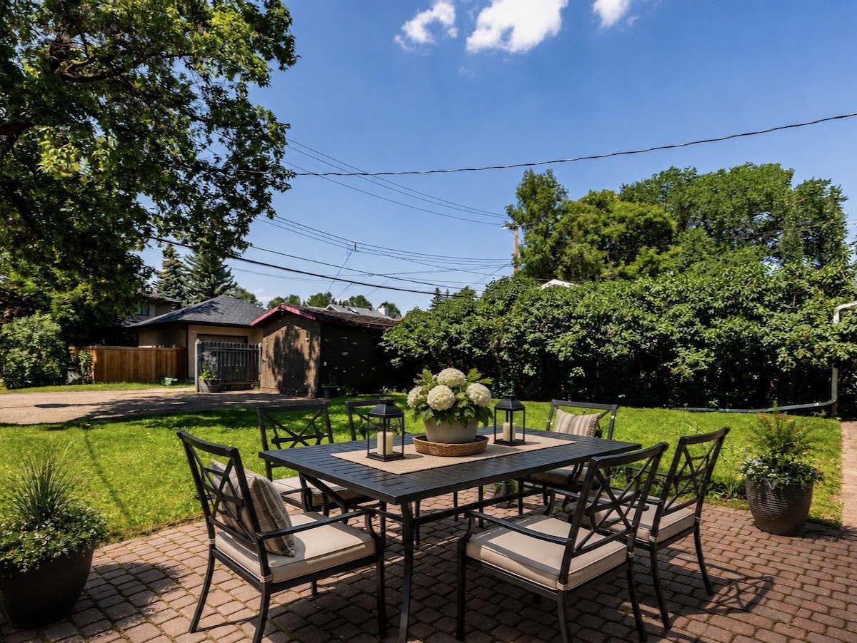 6_Backyard