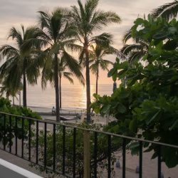 6_Balcony