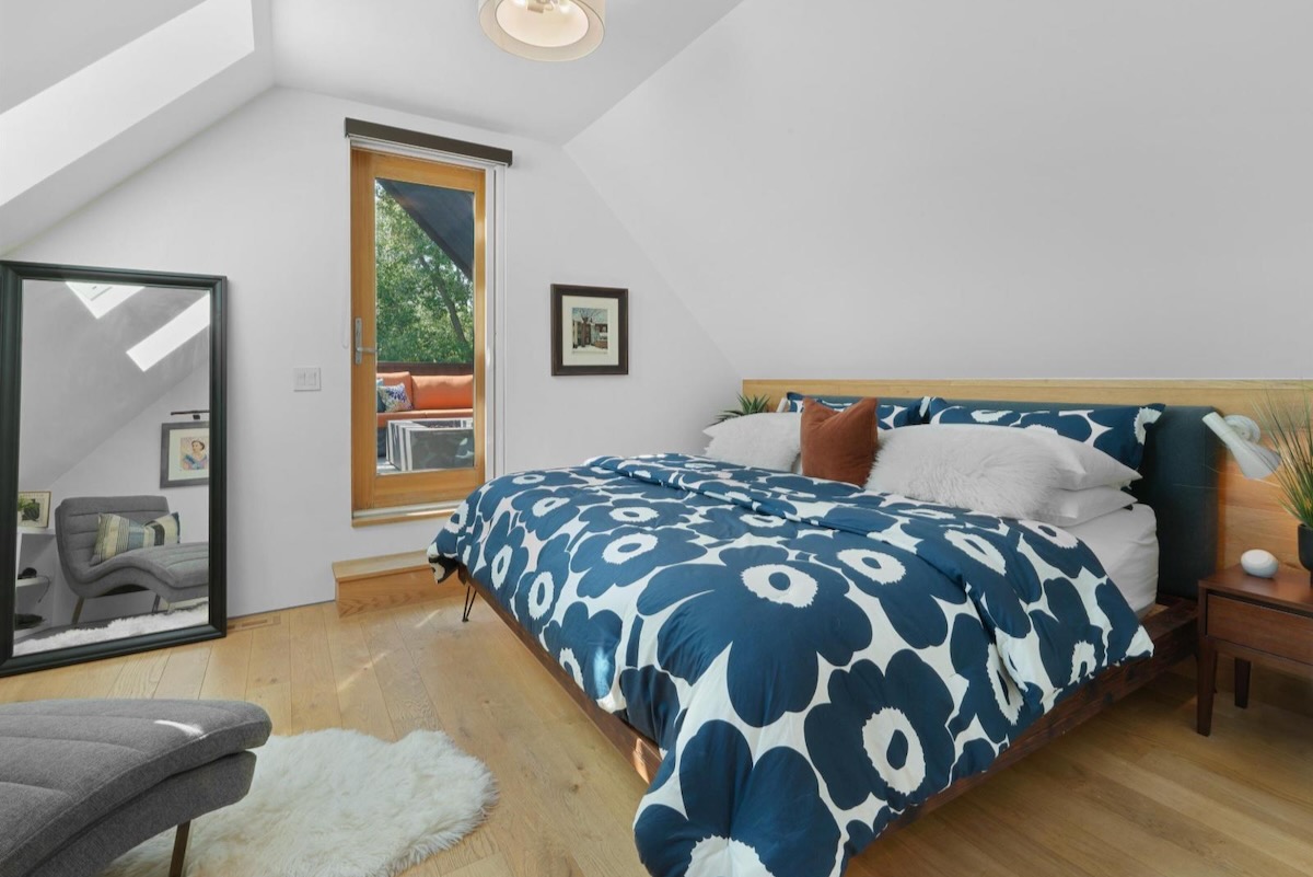 6_Bedroom