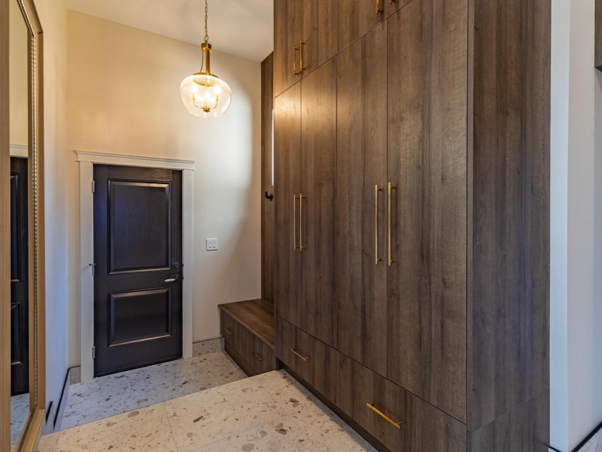 7_Mudroom