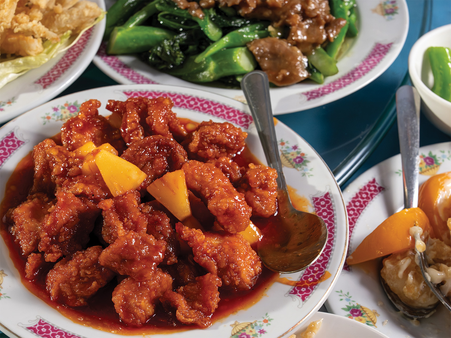 BR_SaiWooGarden_Plates of TypicalChineseFood_