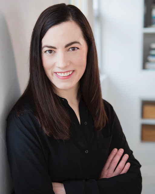 Beth Graham Headshot