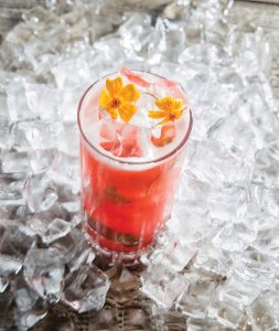 Ice in drinks, Fairmont Hotel Macdonald
