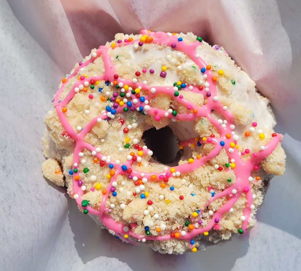 Recipe: Doughnut Party's B'Day Cookie Crumble