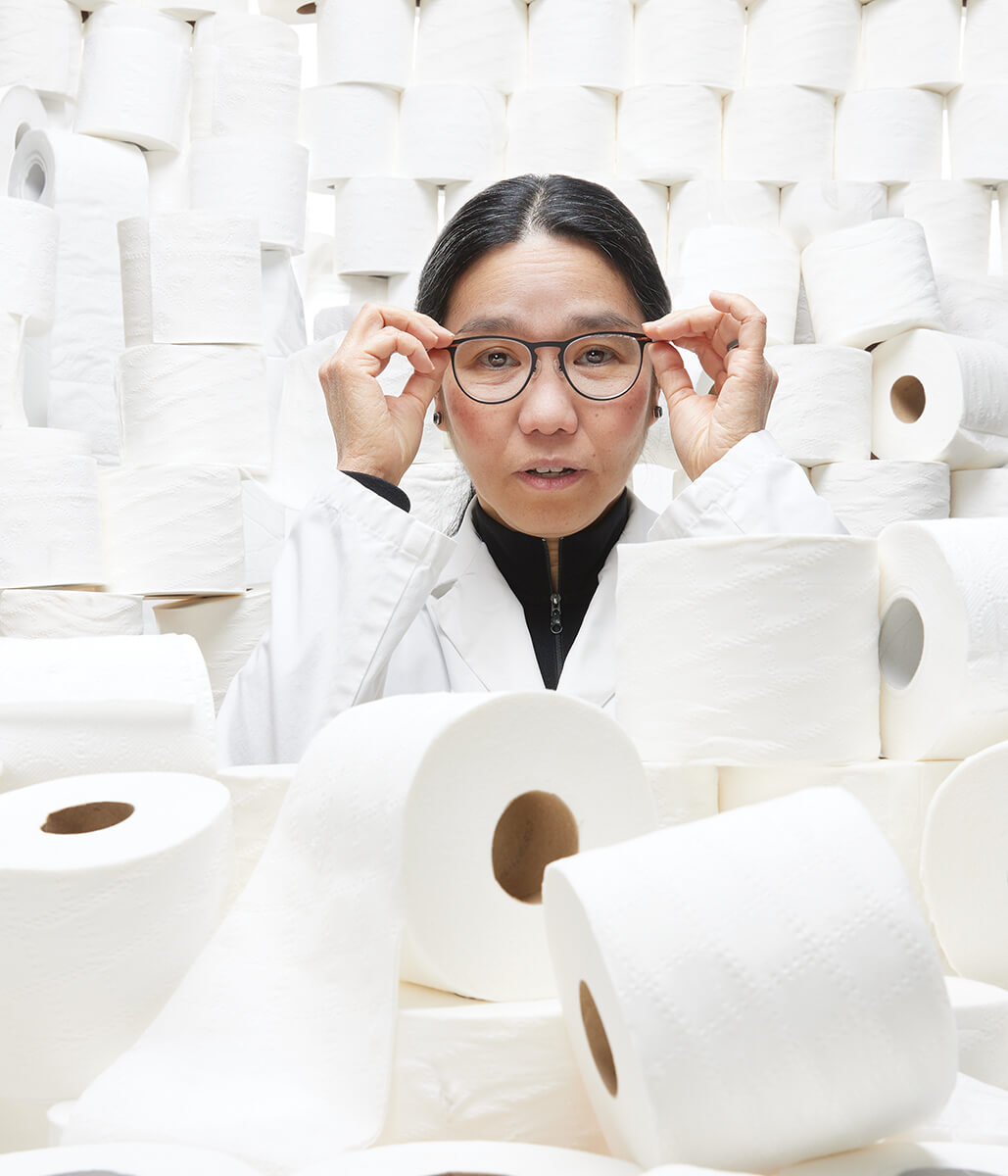 DrBonitaLee_HoldingOntoEyeglasses_FullToiletPaperRolls