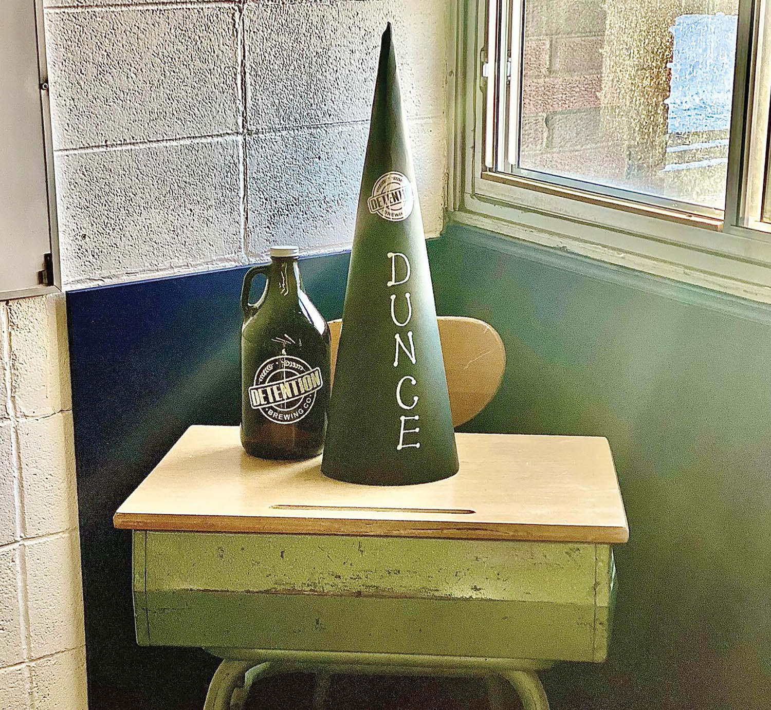 DunceCap-BeerGrowler