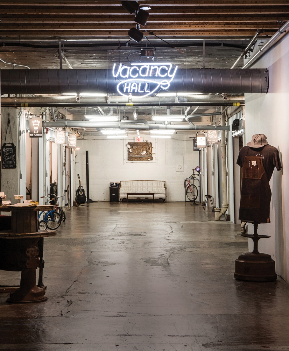 FOR-WEB_vacancy-hall-001