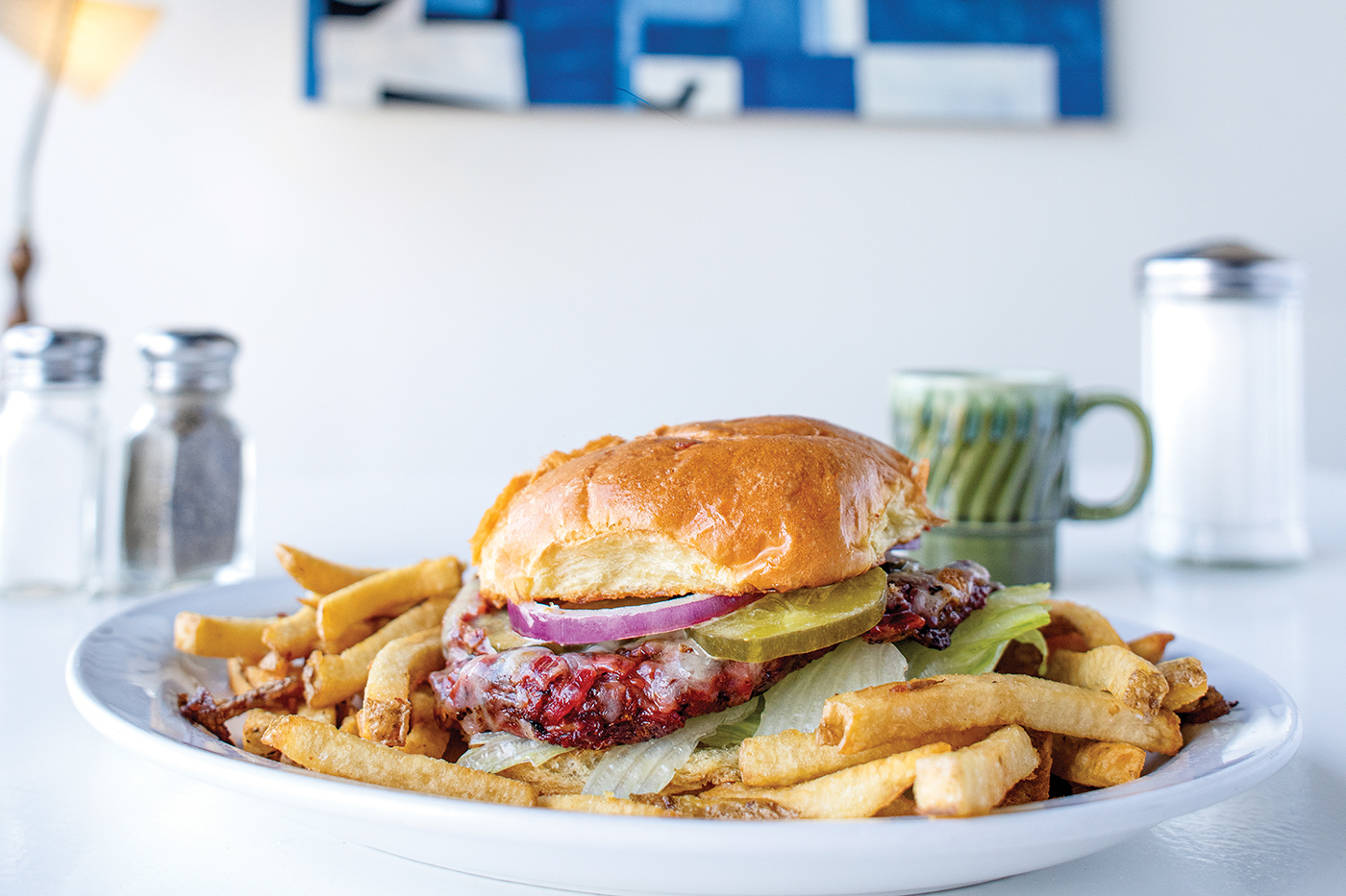 FoodDrink_BluePlate_1FEATURE