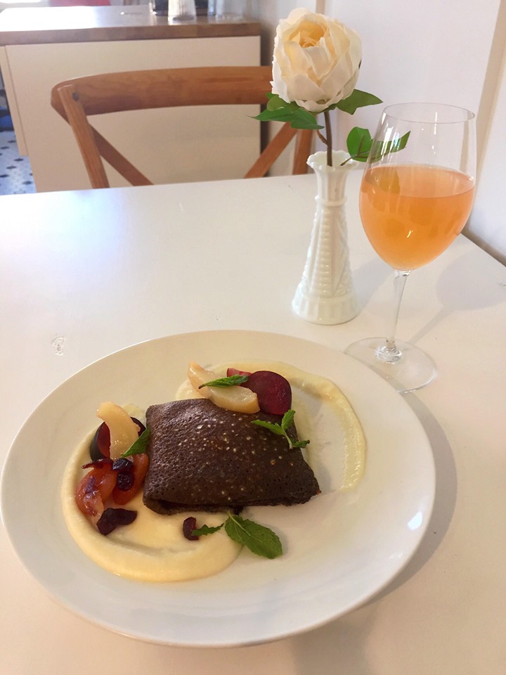 Food_Dine-Out_Junes-Delicatessen