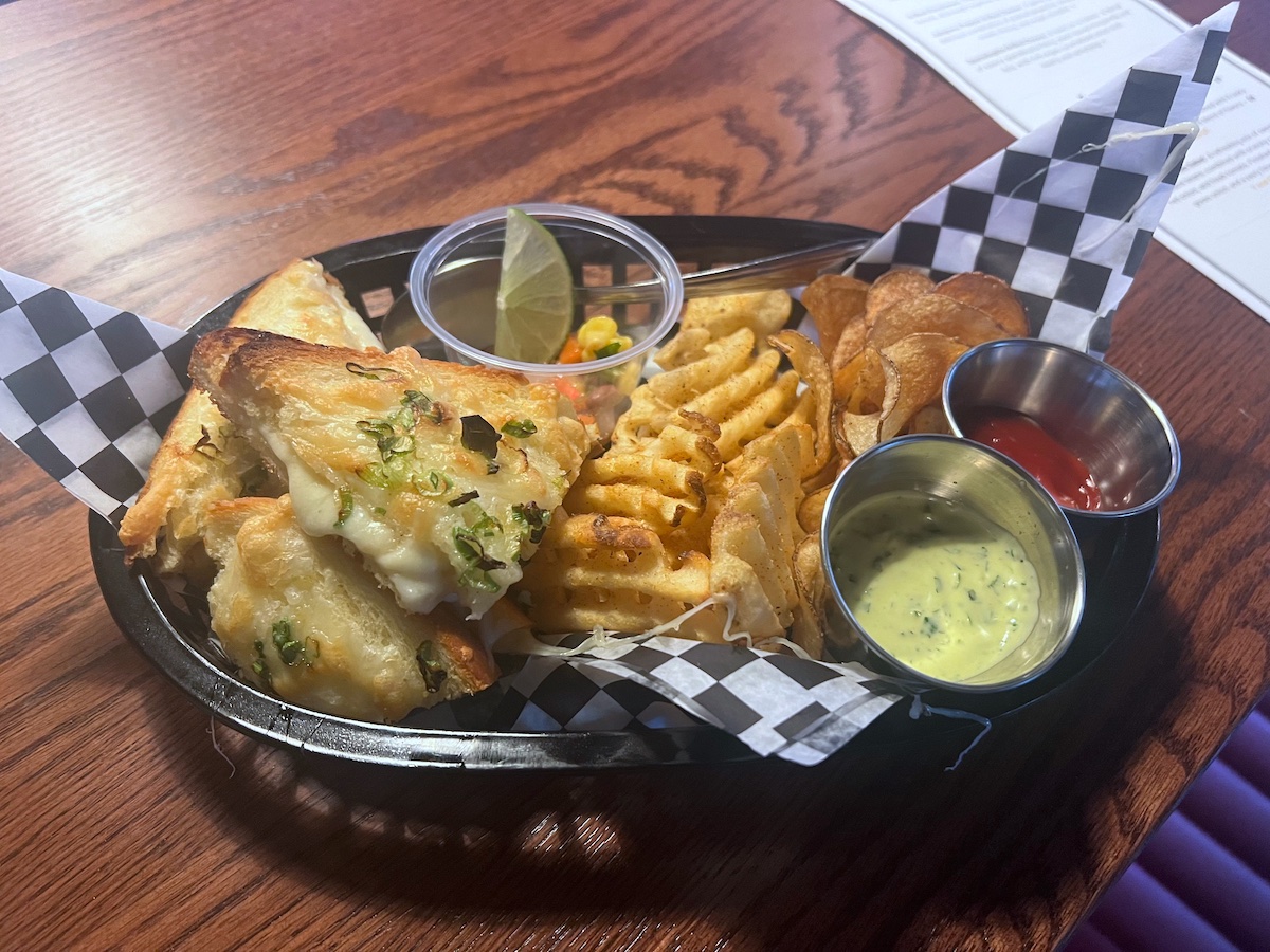 GrilledCheese1200x900