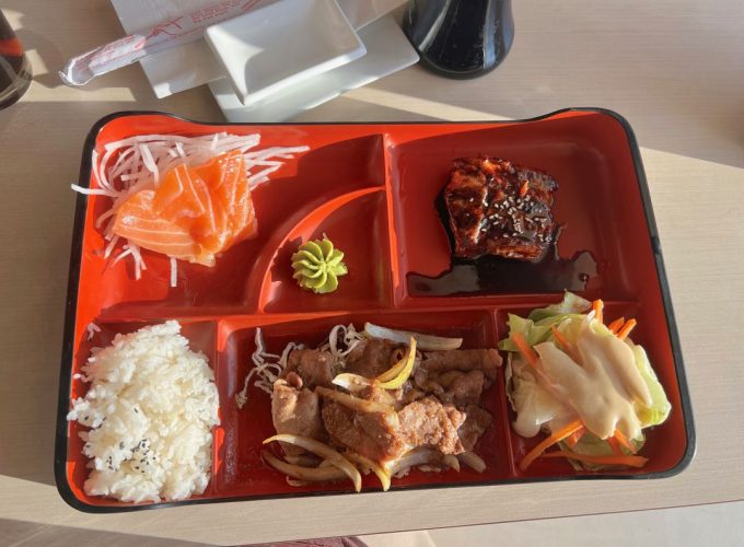 Lunch Bento Box: Hakone Japanese Cuisine