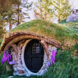 Hobbit entrance