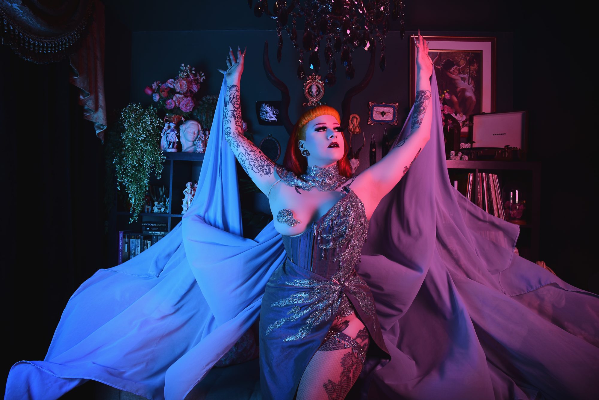 HollyVonSinnSiren (1)