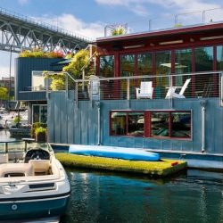 Houseboat exterior day