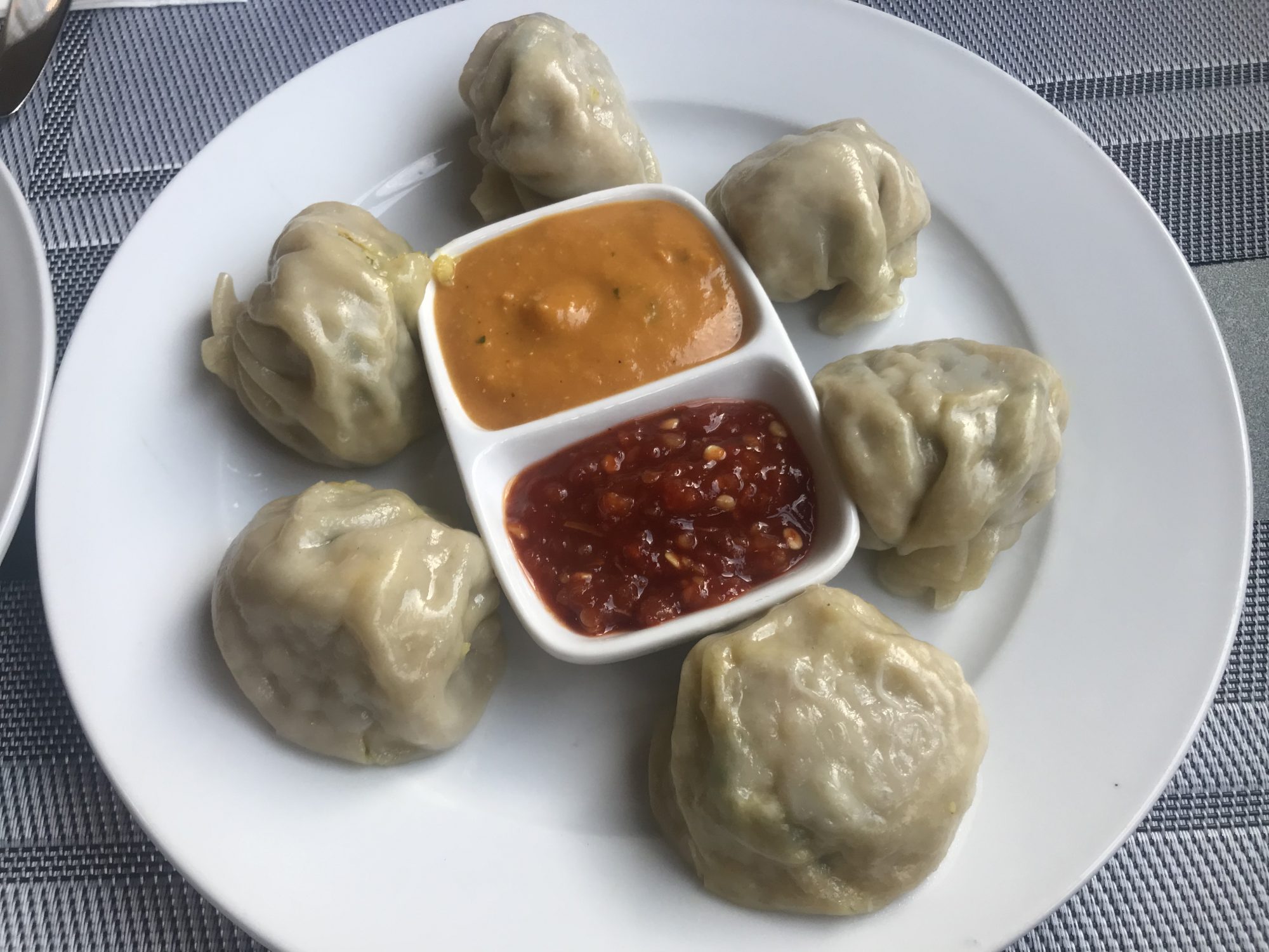 Momos