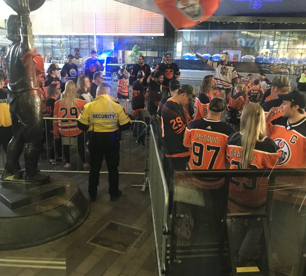 Even in Defeat, Oilers Fans Sing