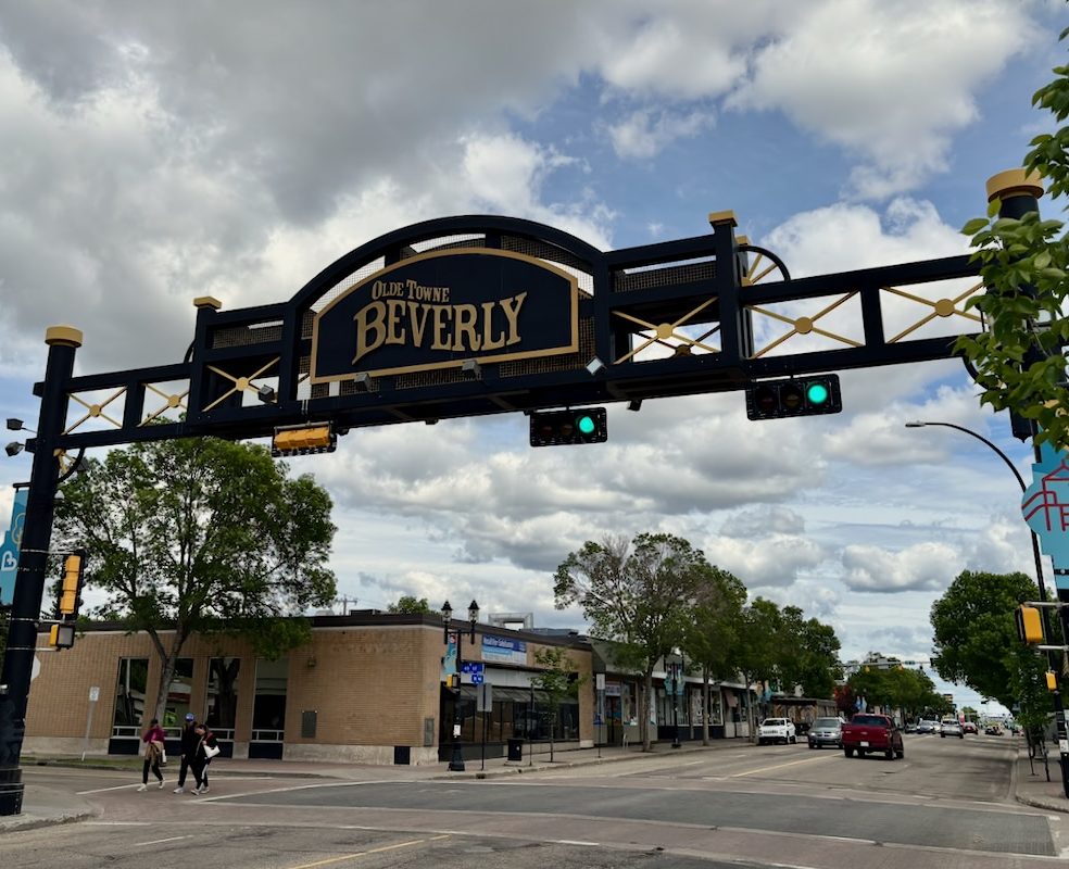 Inside Beverly Heights: A Day in the Neighbourhood