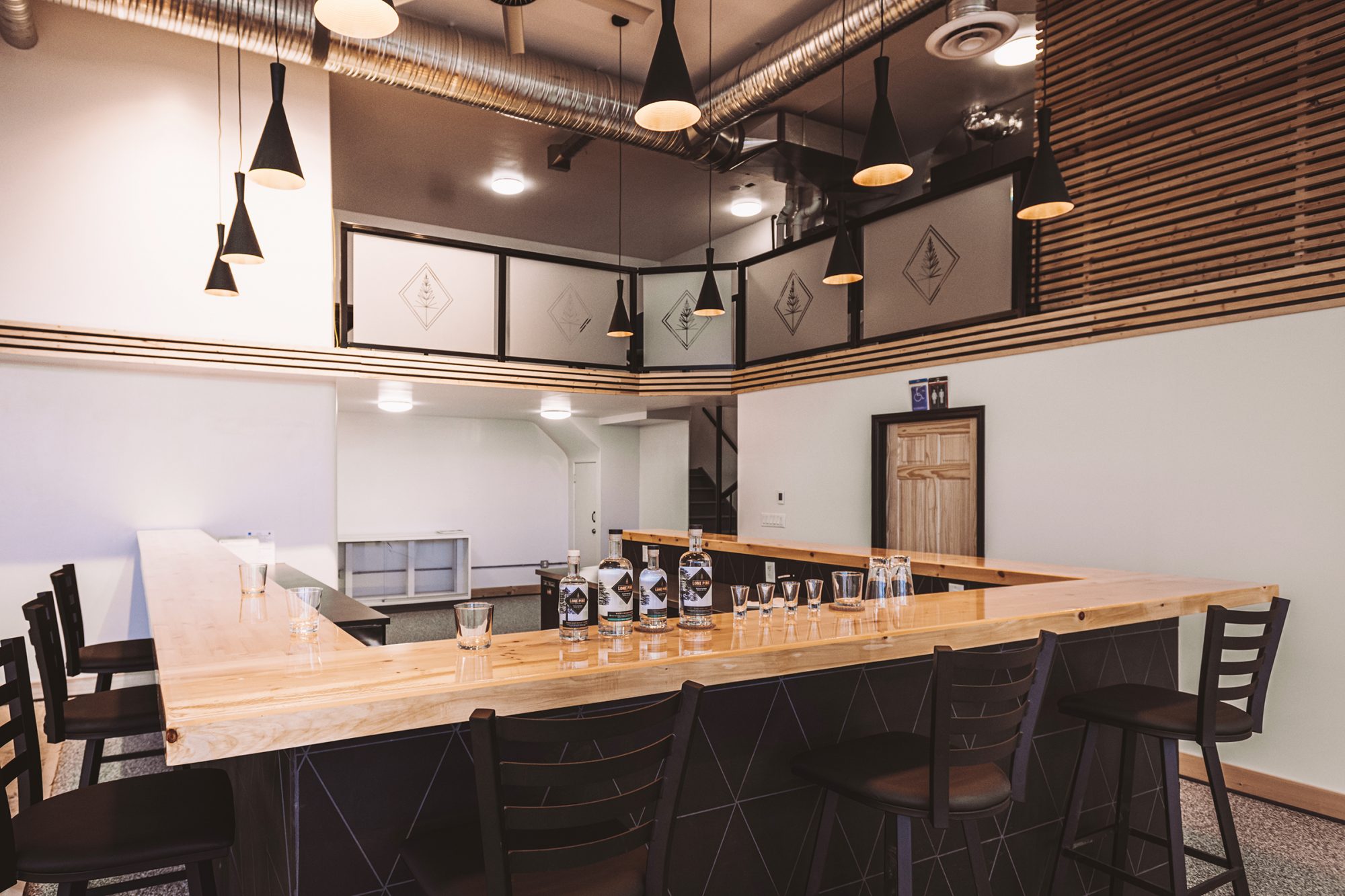 Lone Pine_0001 credit Paul Swanson