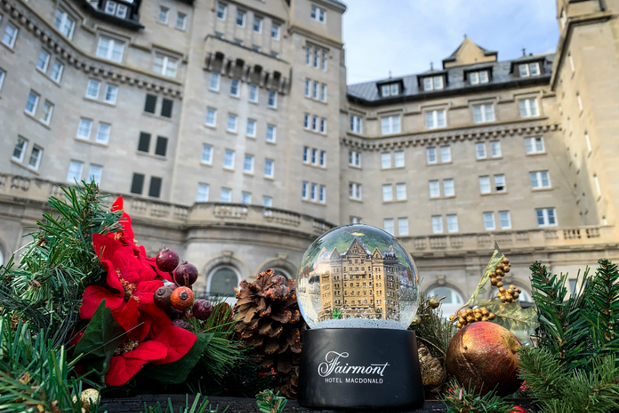 MAC_Snowglobe_900x600