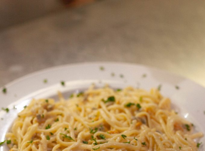 Best Things To Eat: Linguini Vongole from Chianti