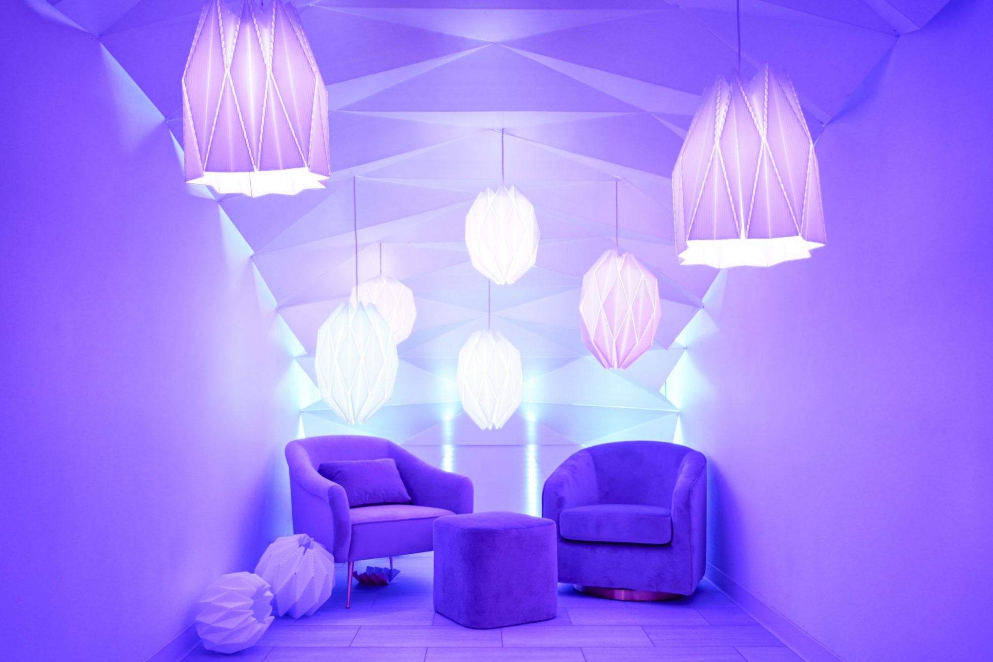 MR_PurpleRoom_002