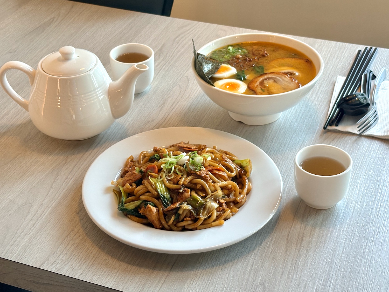 Myanm's Noodle