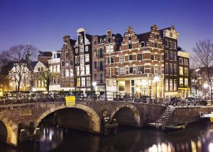 Netherlands_Amsterdam_canal-view_lowres