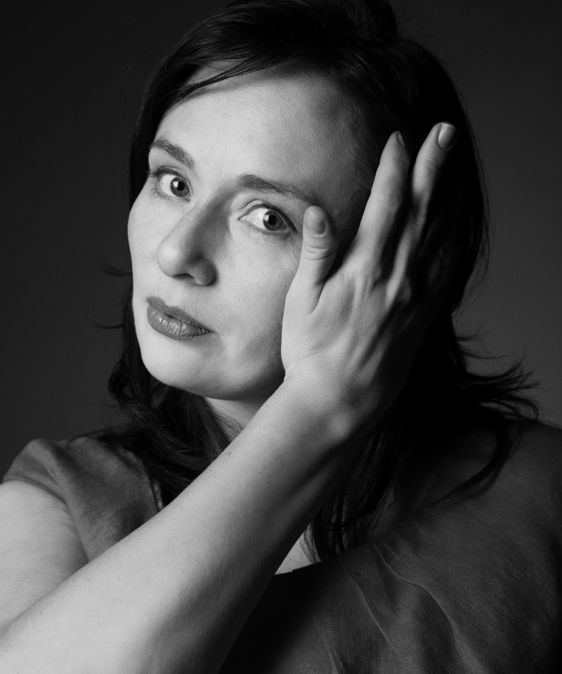 People_Top40_Diana-Davidson