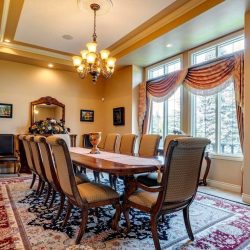 Sask drive dining room