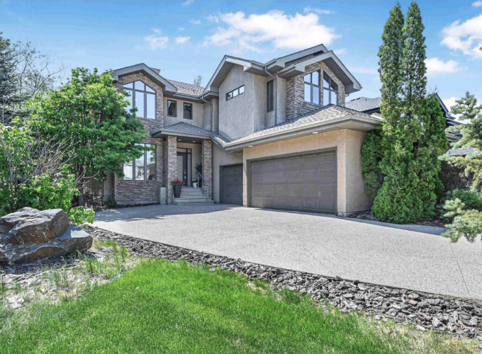 Property of the Week: Trees and Tropical Fish in Terwillegar
