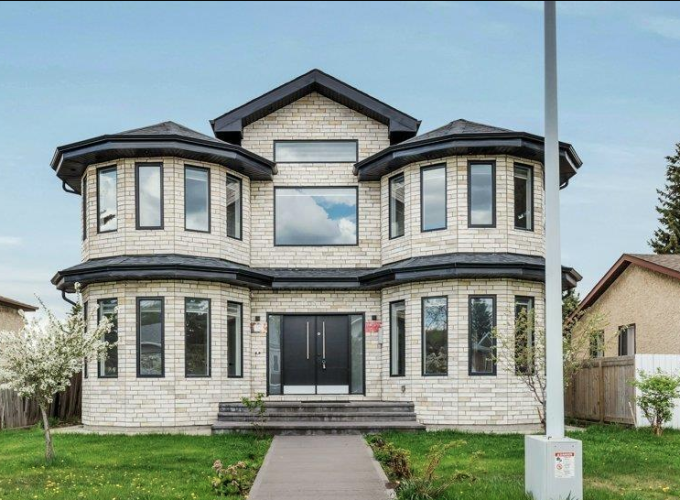 Property of the Week: Medieval Mill Woods