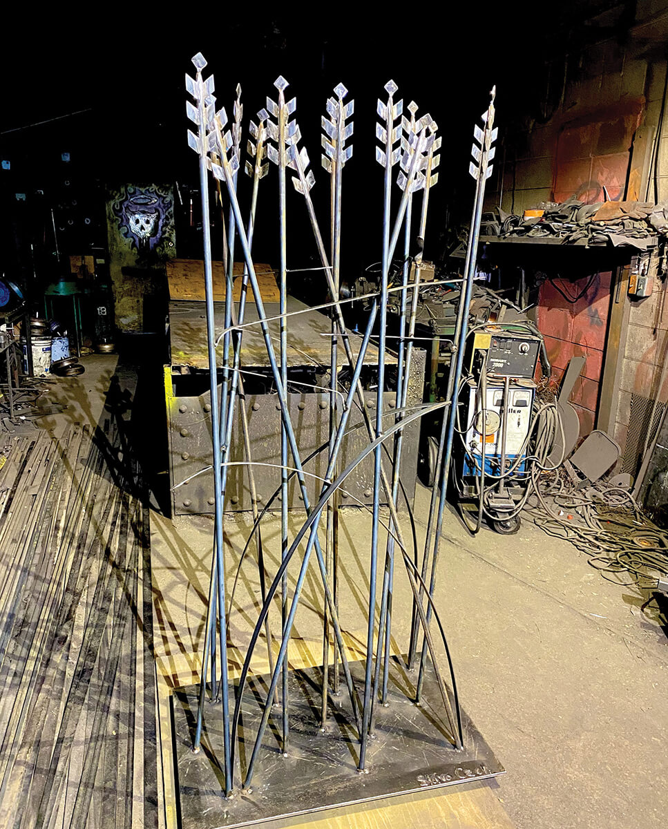Stage_Slavo_WheatSculpture
