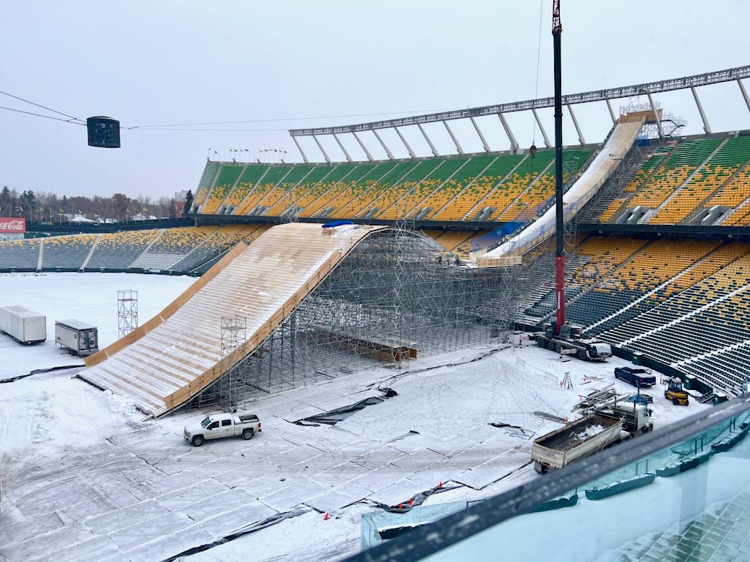 The Snowboard Ramp Only Moderately Terrifying Edify.