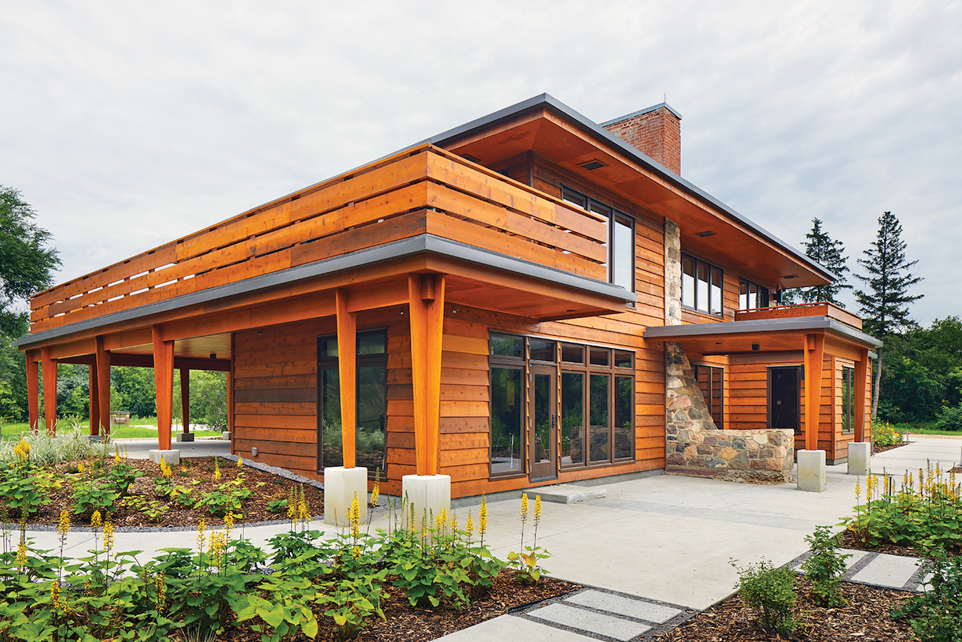 WordsPics_YorathHouse